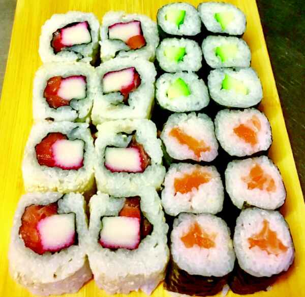 Su133 - Vegyes maki (lazac, surimi, avokádó) 20db