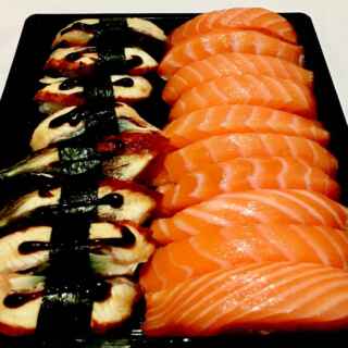 Su197 - 18db nigiri (lazac, angolna)