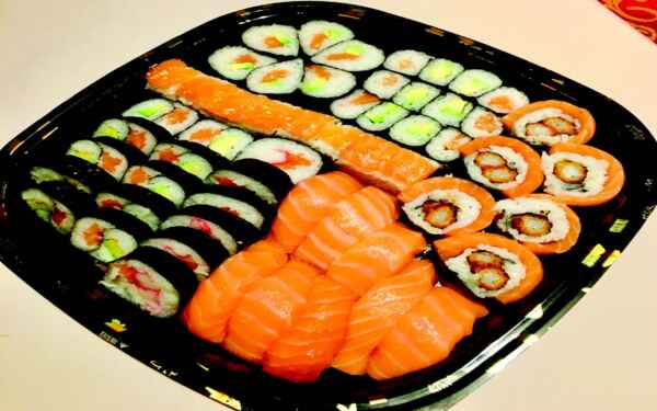 Su513 - Sushi maki vegyes tál