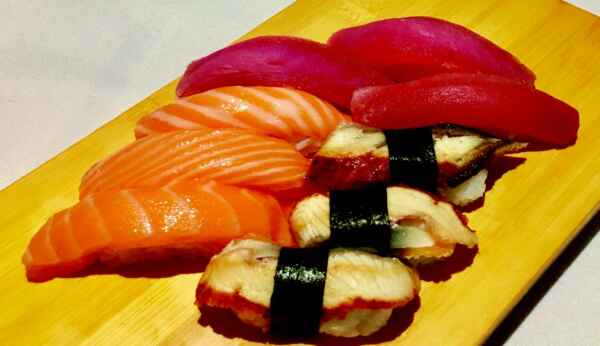 Su58 - Vegyes nigiri 9db