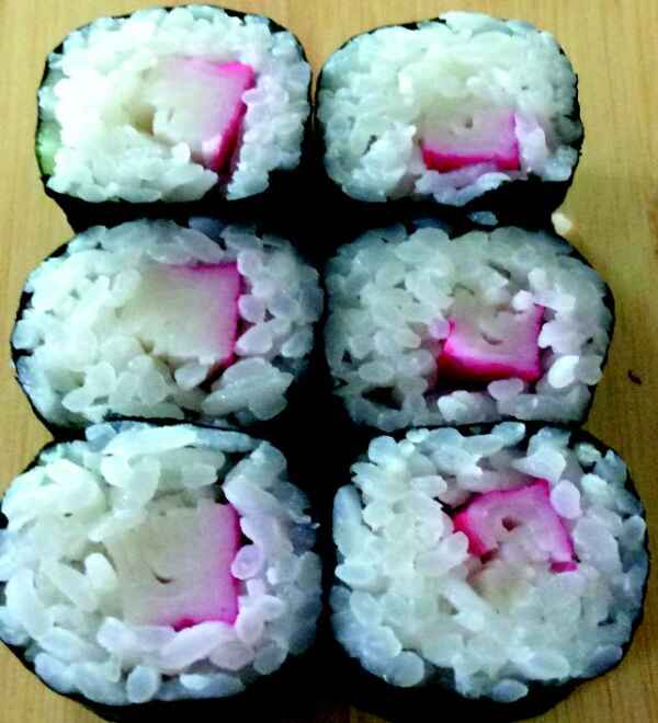 Su75 - Surimi maki 6db